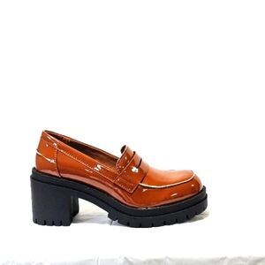 New York & Company Women's Penni- Women's Lug Sole Penny Loafer, US 6, Cognac